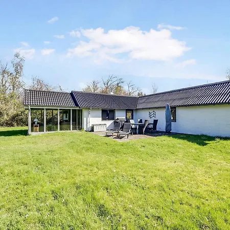 بيت للعطل Summer House Close To The Water And 9 Km From Jesperhus