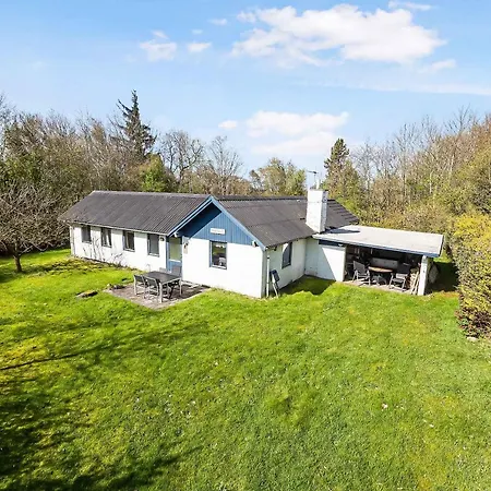 Summer House Close To The Water And 9 Km From Jesperhus * Roslev
