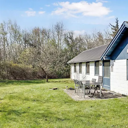 Summer House Close To The Water And 9 Km From Jesperhus * Roslev
